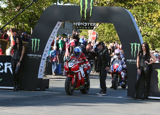 [Road Racing] TT 2015 - Page 7 Keith-SSP